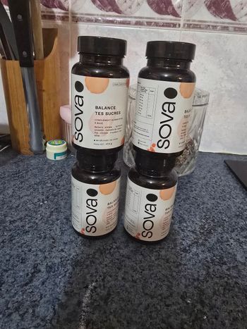 SOVA - Lot 4 boîtes "balance tes sucres" neuve et complète