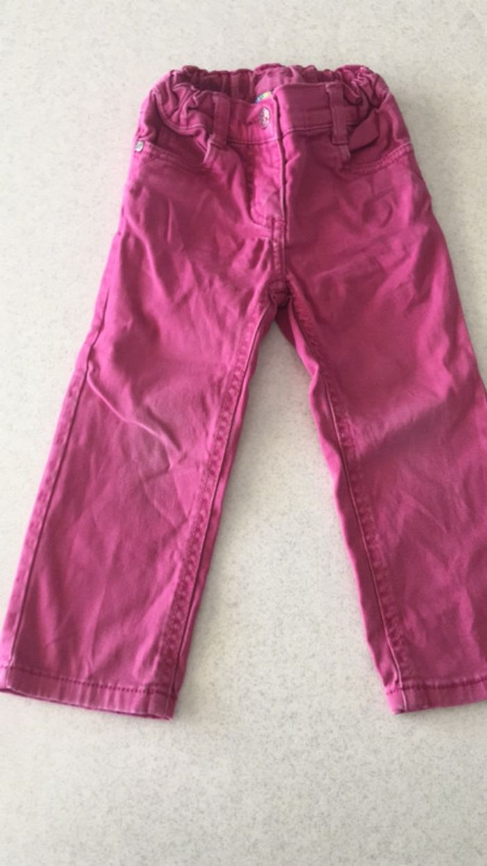 Jean rose 2 ans fille