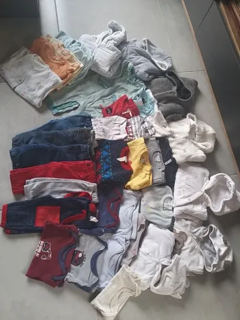 Lot de vêtements hiver garçon 6 mois