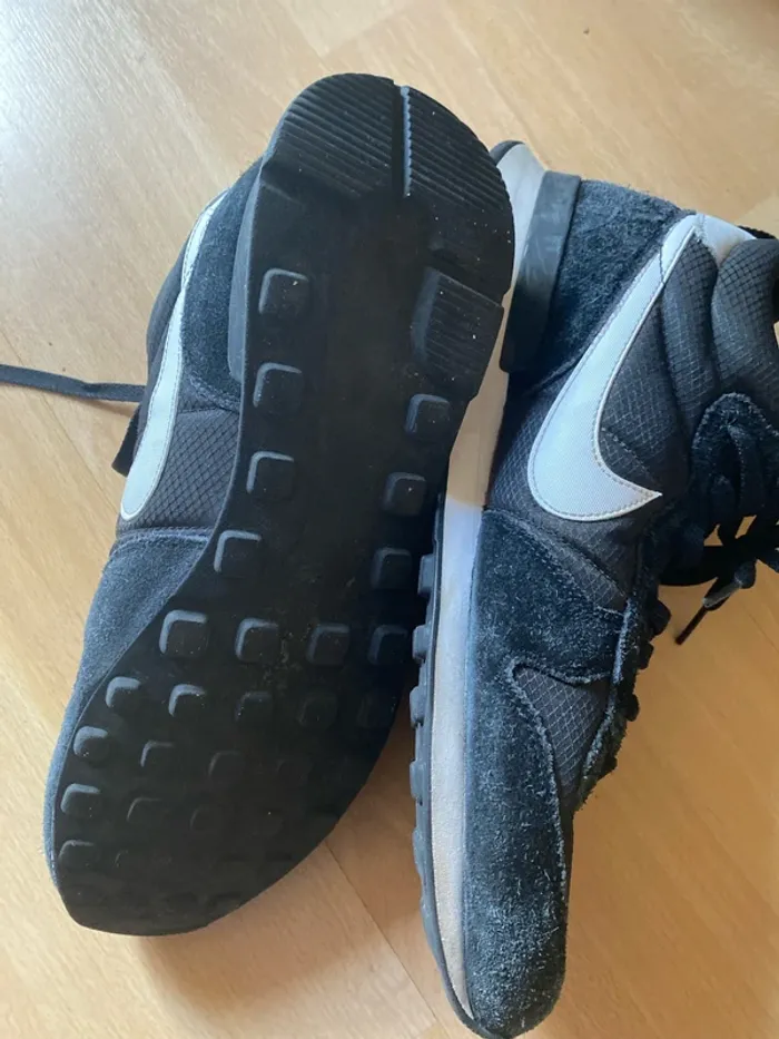 Chaussures Baskets Nike pointure 46 - photo numéro 7