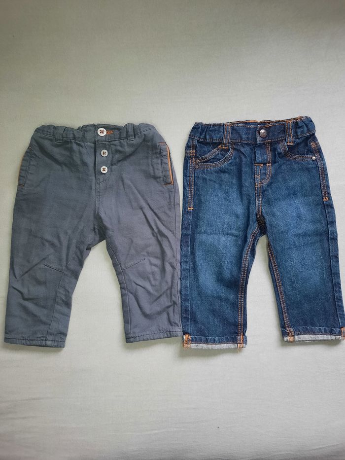 Lot 2 pantalons bébé 12 mois