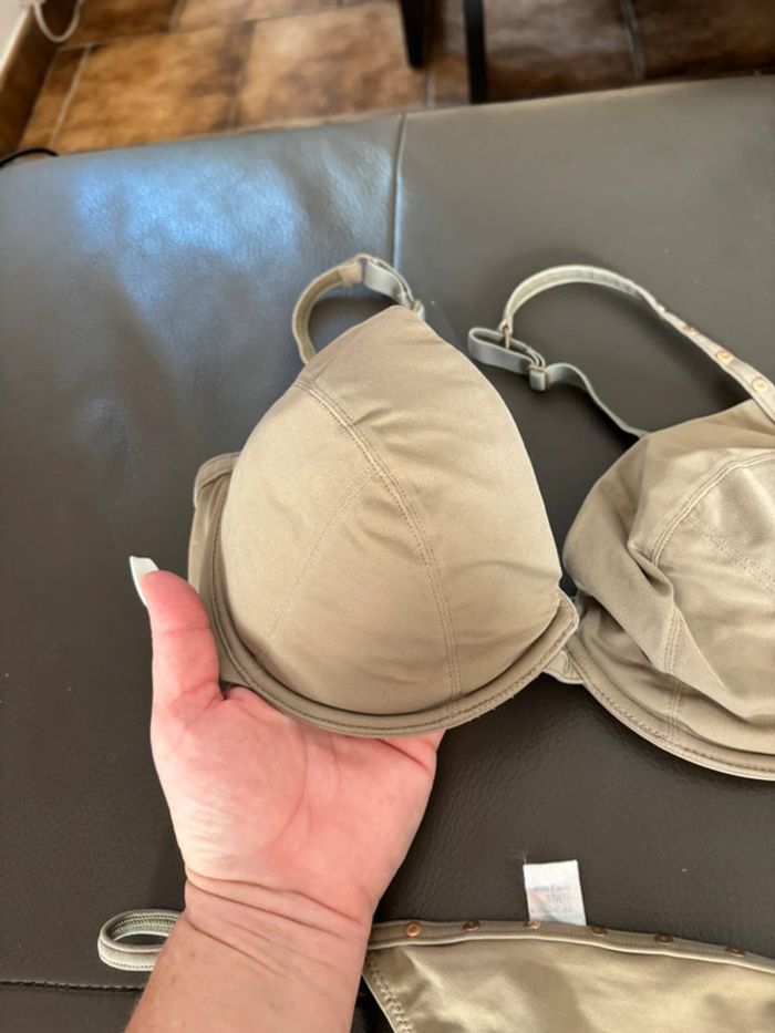 Soutien gorge Triump taille 85C - photo numéro 2