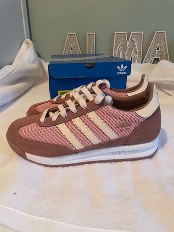 Adidas SL72