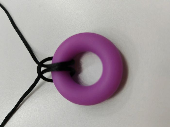 Collier à mâcher en silicone - photo numéro 2