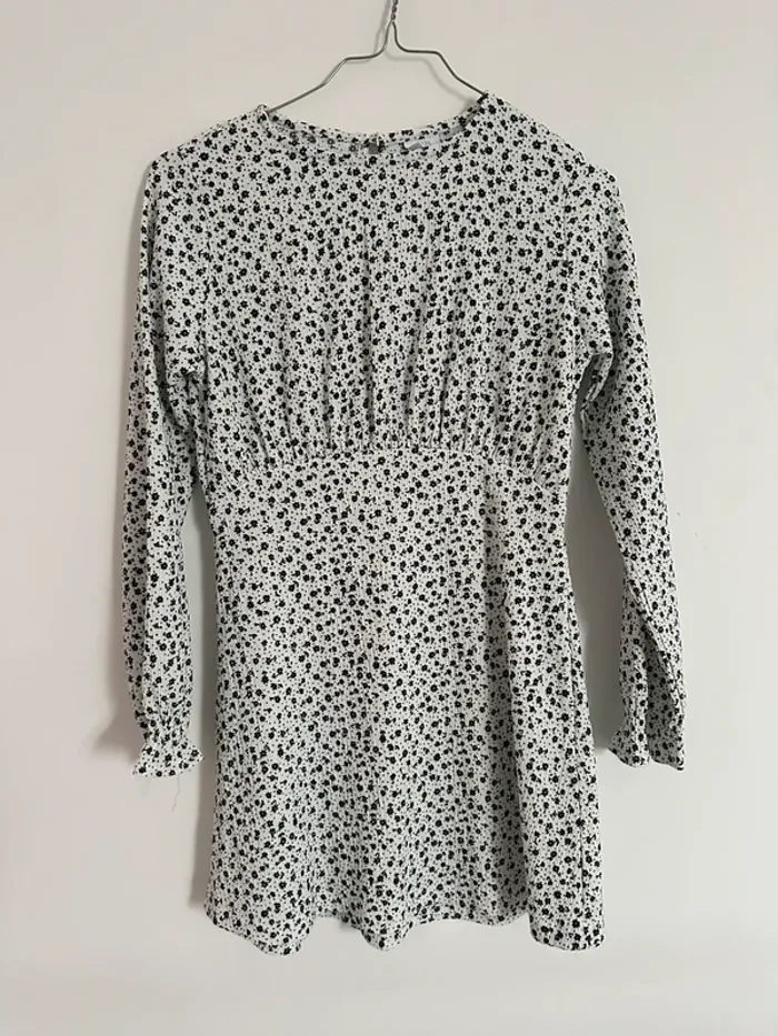 Robe Zara 11/12 ans - photo numéro 3