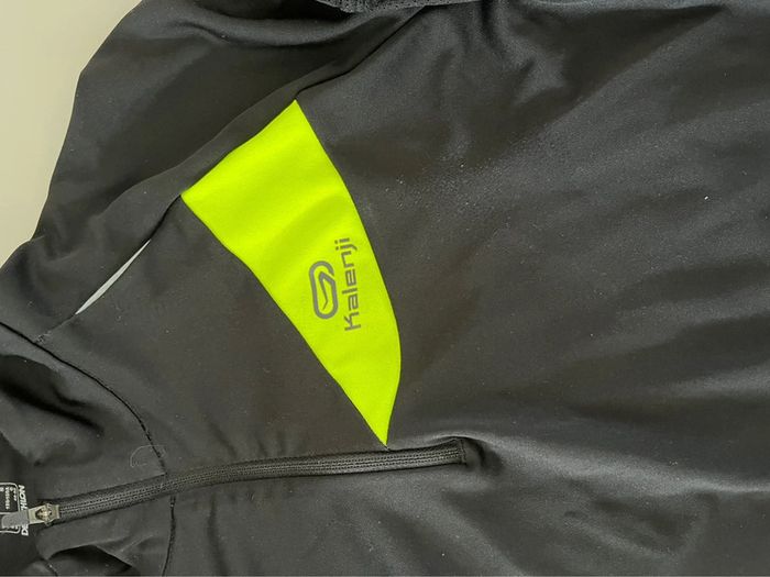 Tee shirt avec zip manches longues - photo numéro 4