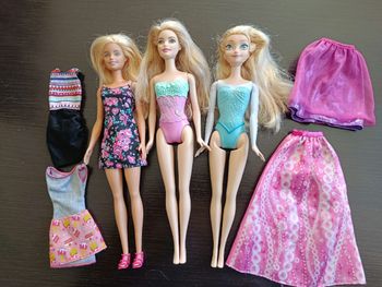 Lot Barbie
