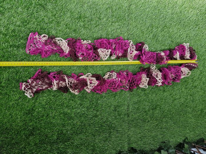 Écharpe tricotée fuchsia en acrylique - photo numéro 3