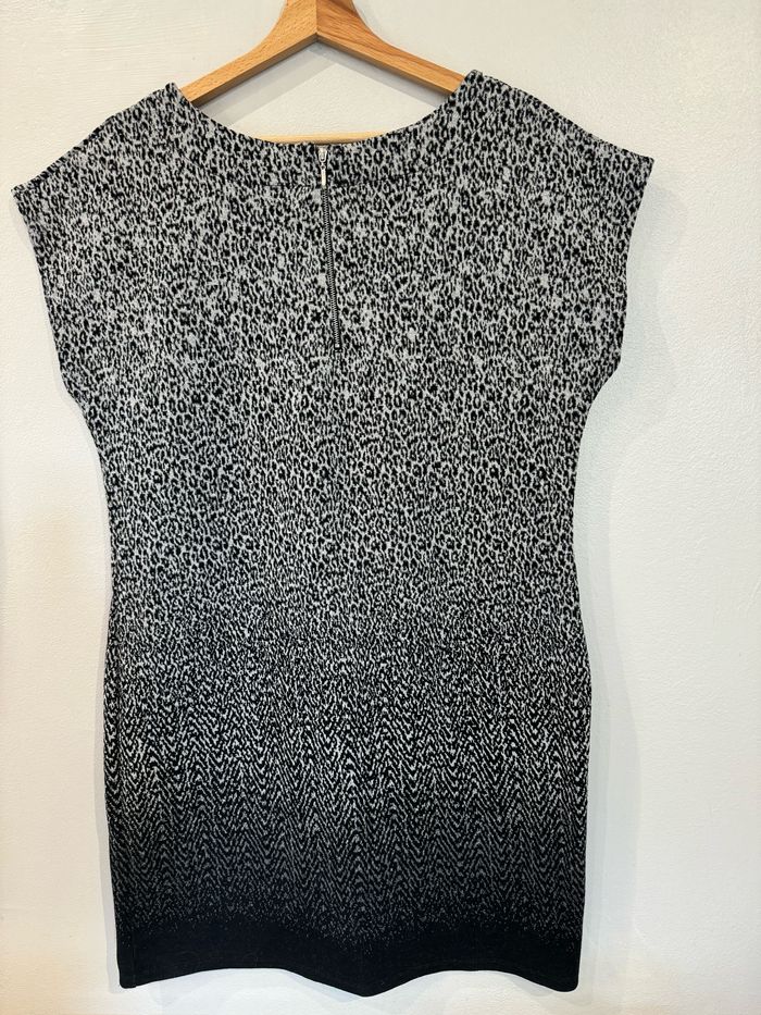 Robe Camaïeu taille 42 - photo numéro 3