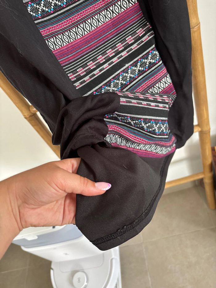 Robe noire avec broderies Camaïeu taille M - photo numéro 5