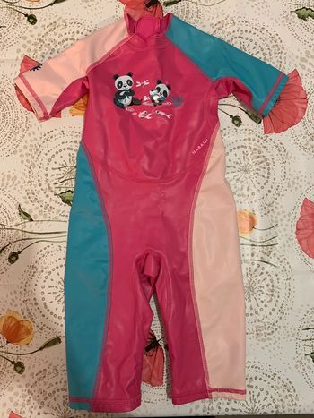 Combinaison fille piscine