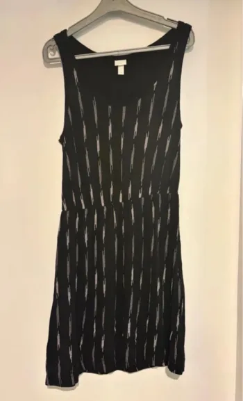 Robe noire imprimée H&M – Taille S