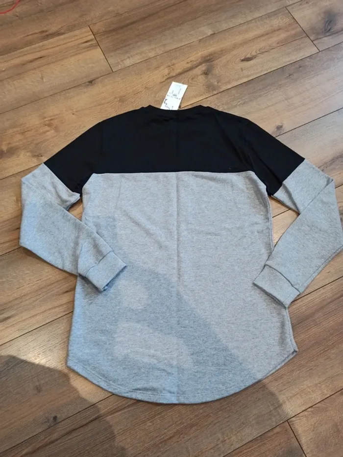 Pull gris et noir manches longues homme XL - photo numéro 4