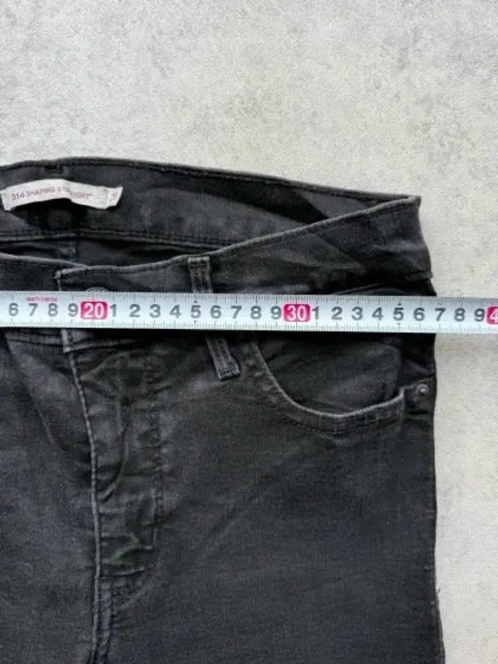 Jeans Levi's 314 W29 FR38 L30 coupe droite noir Femme Women pan558b - photo numéro 3