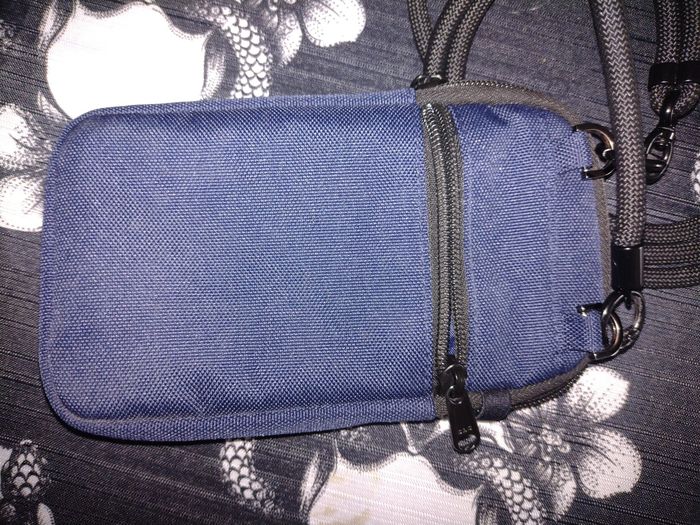 Pochette téléphone - photo numéro 5