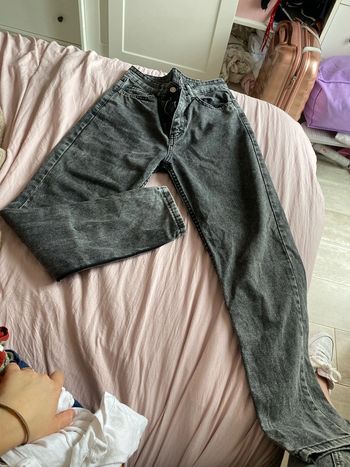 Jean noir, gris, taille 34