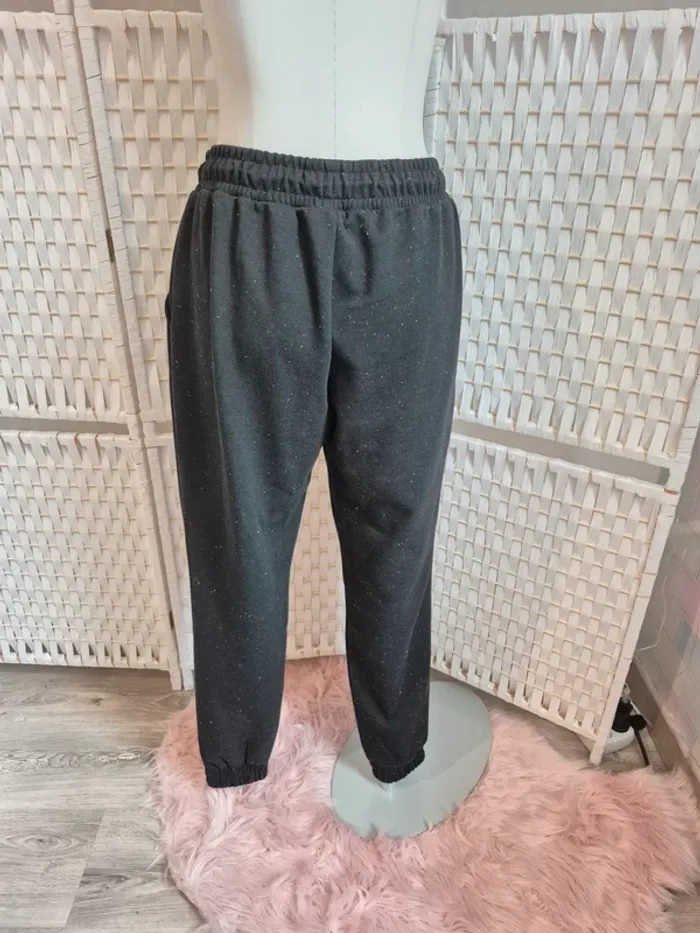 💕Jolie Jogging crivit femme T 42 / 44 💕 - photo numéro 2