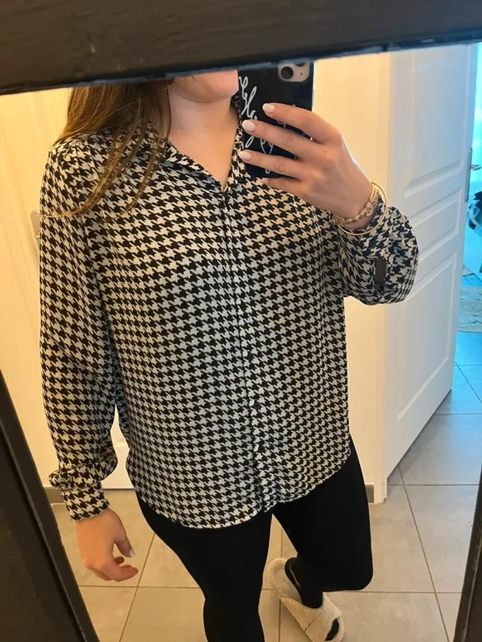 Chemisier noir et blanc