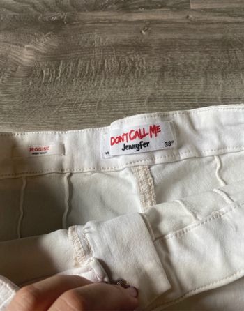 Short blanc