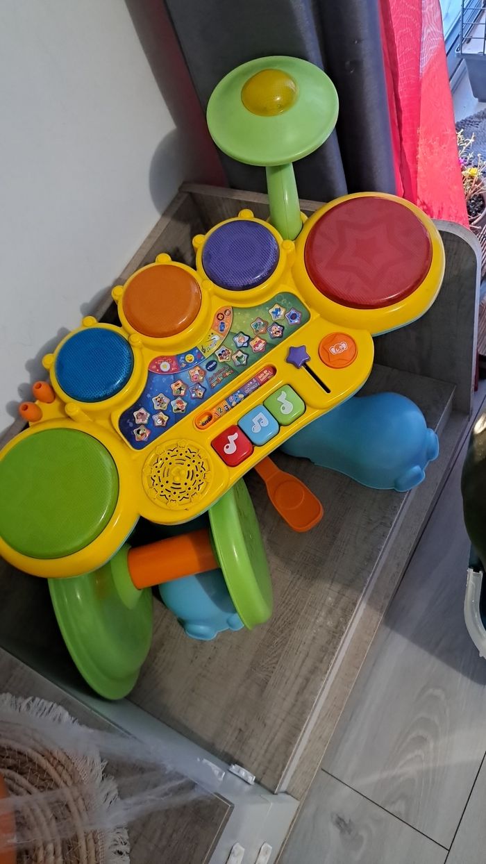 Batterie Jungle rock elephant 18 mois