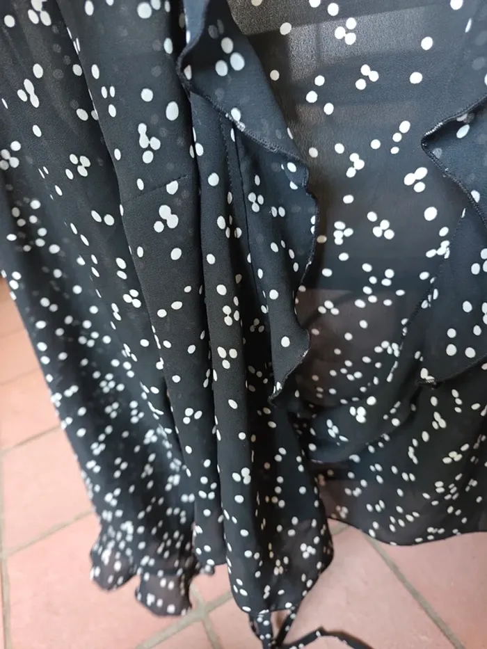 Chemise cœur croisé lacet qui passe par l'intérieur et qui se nouer au dos - photo numéro 4
