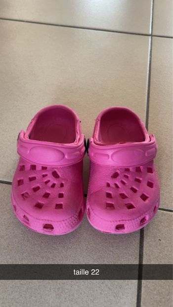 crocs
