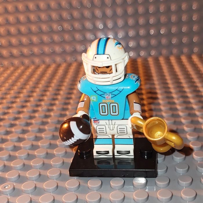 Minifigure / Figurine 🏈 NFL  - Football Américain 🏈 Dolphins de Miami