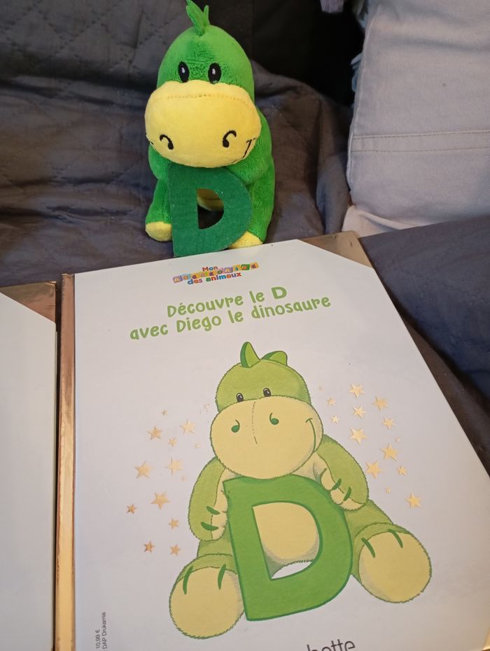 Lot 3 albums alphabet avec peluches - photo numéro 4