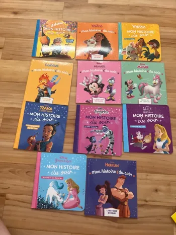 Lot de 11 livres mes histoires du soir Disney