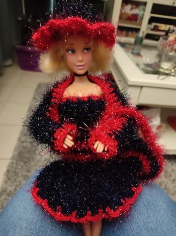 Vêtements pour Barbie 3+1€