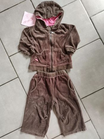 Survêtement marron 18 mois