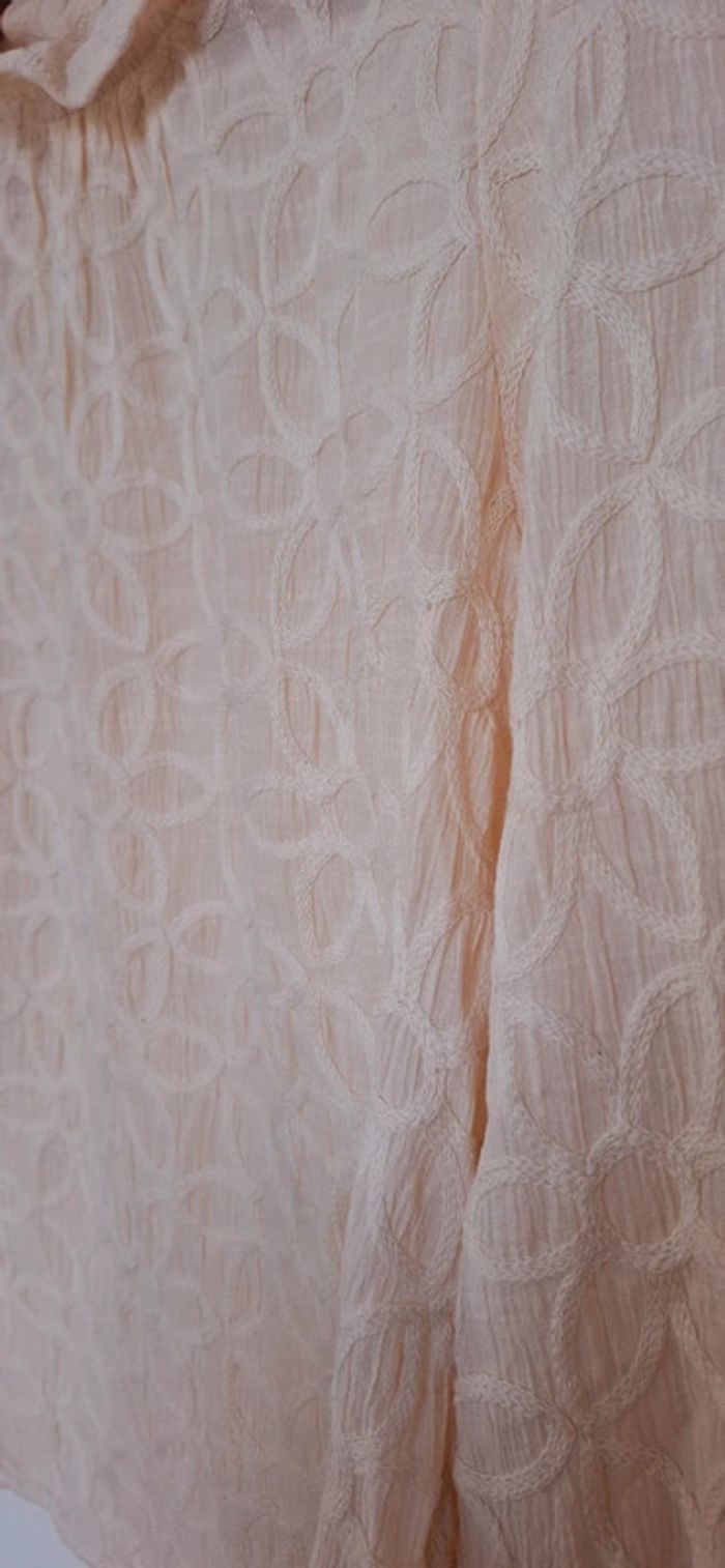 🤍 Blouse bohème écrue – Neuve - dentelle florale & chic Parfaite pour la rentrée - photo numéro 4