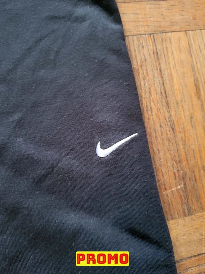 Magnifique pantacourt Nike taille M Ref 3IT032 - photo numéro 2
