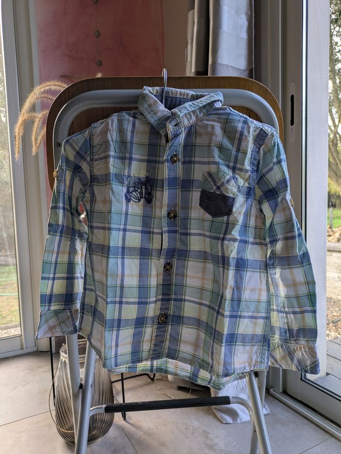 Chemise à carreaux