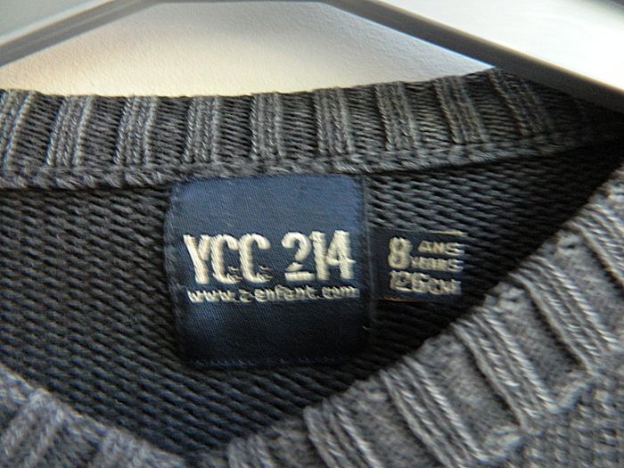 Pull col v T 8 ans "Z enfant" - photo numéro 2
