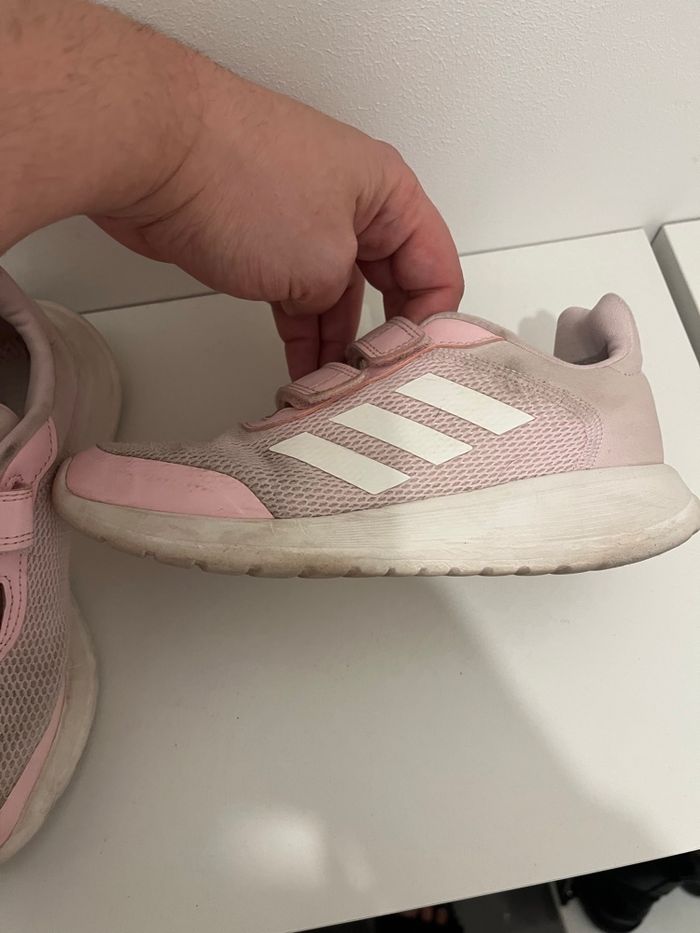 Baskets adidas taille 33 - photo numéro 5