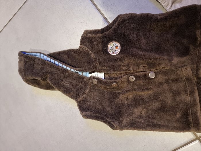 Gilet sans manche avec pantalon - photo numéro 3