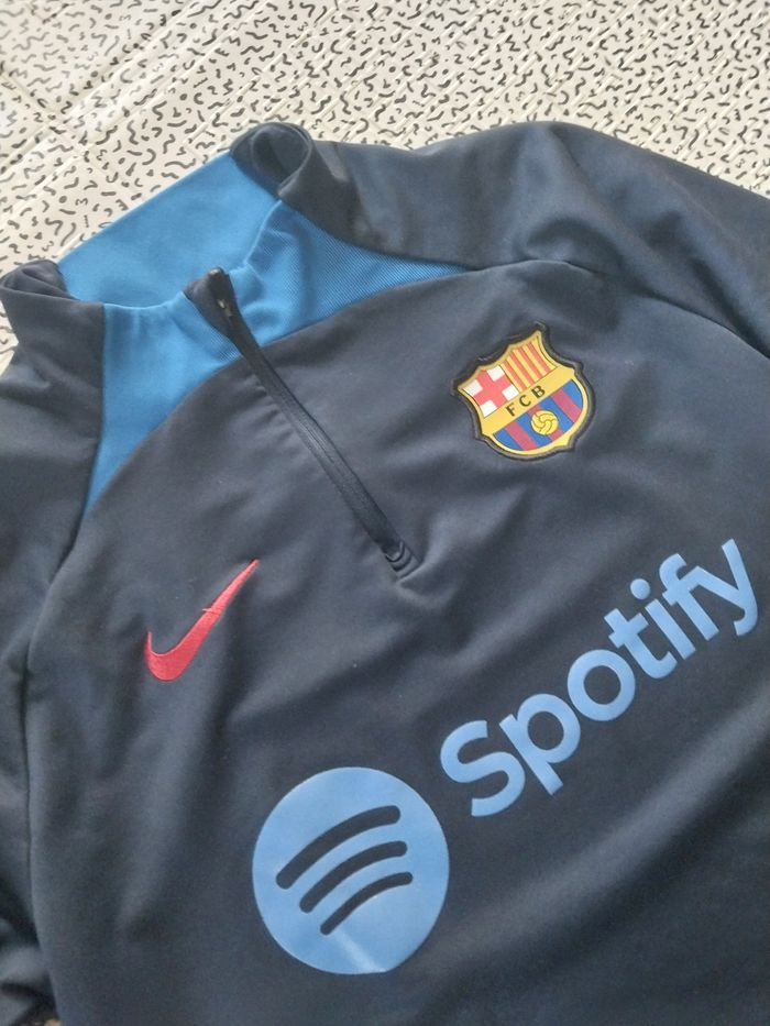 Haut d’entraînement FC Barcelona – Nike Dri-Fit – Taille S - photo numéro 3