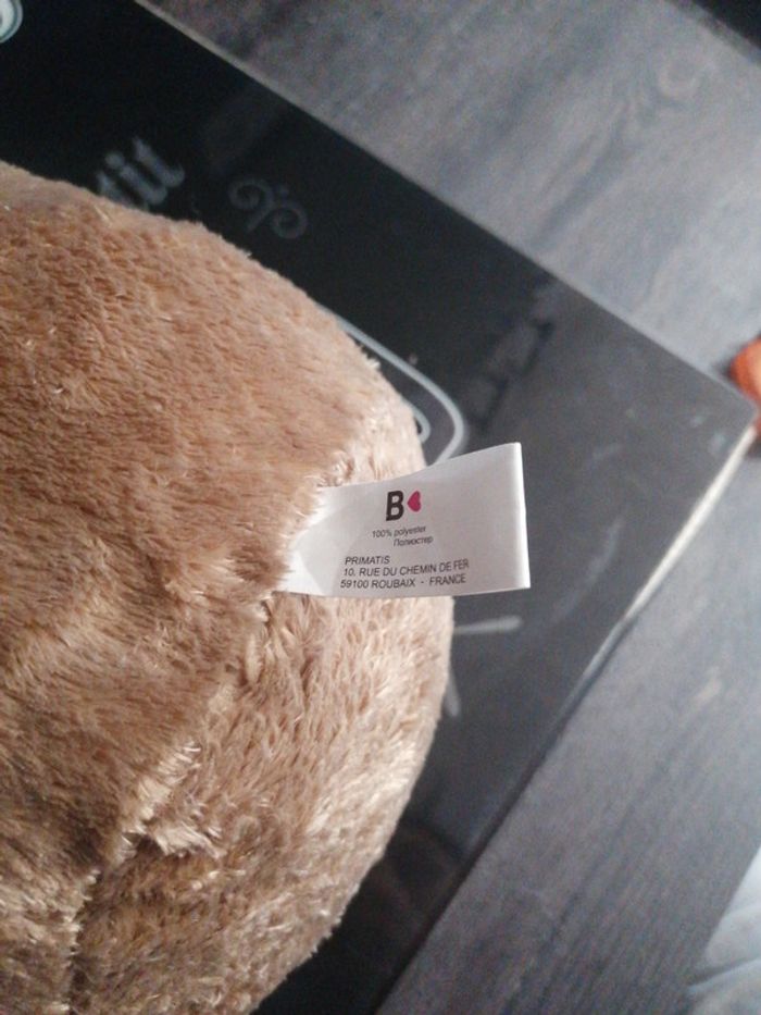 Ourson tout doux avec écharpe 50 cm - photo numéro 3