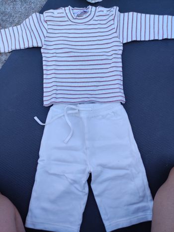 Ensemble pantalon tee-shirt