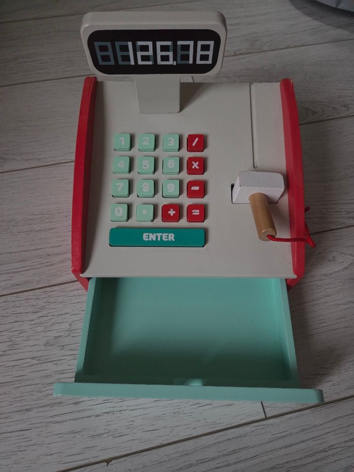 Caisse de marchande  en bois - photo numéro 3