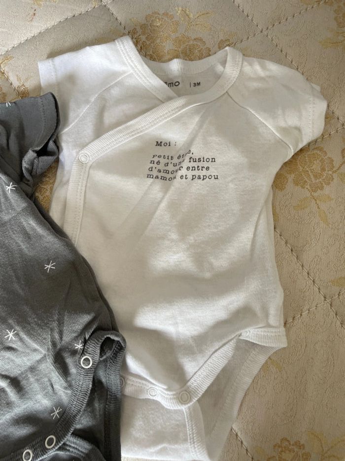 Lot de 2 bodys croisés 3 mois - photo numéro 3