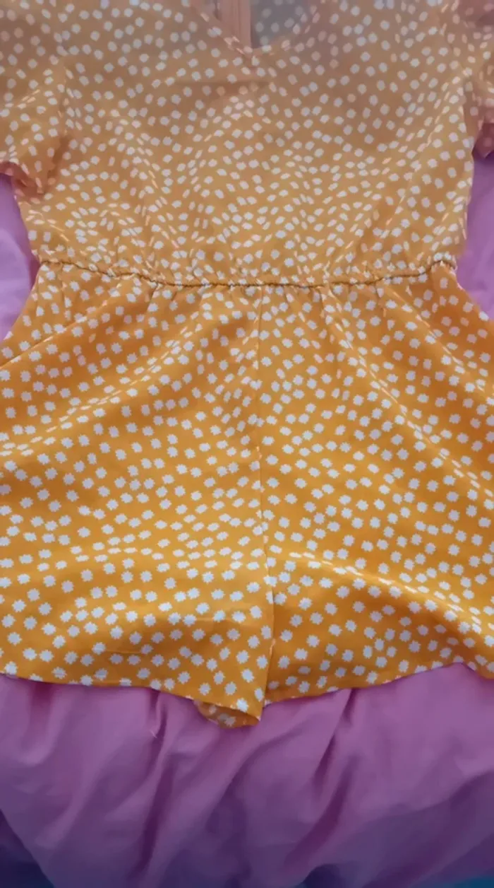 Très joli combi short jaune moutarde shein 12 ans - photo numéro 2