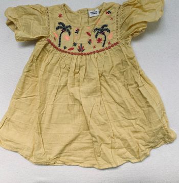 Robe 23 mois Tape à l’œil jaune broderie