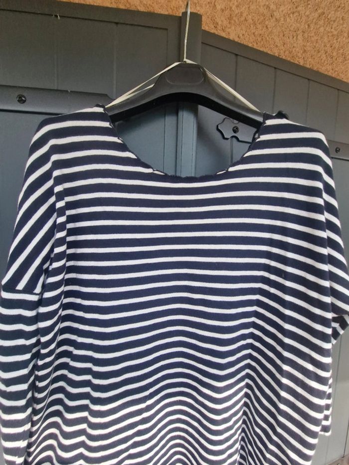 Haut marinière bleu a finition festonné - photo numéro 2