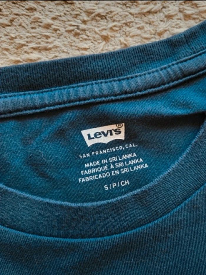 T-shirt Levi's bleu marine logo rouge - photo numéro 7
