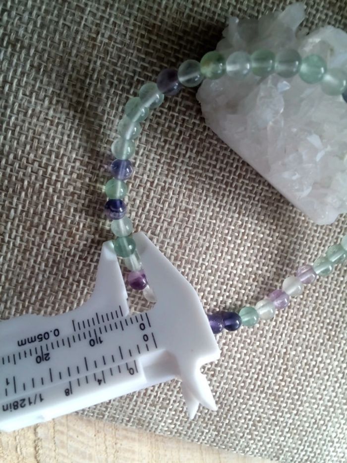 Bracelet en pierres de fluorite - photo numéro 3