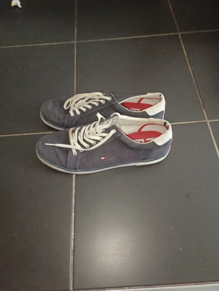 Tennis Tommy Hilfiger taille 40 - photo numéro 2