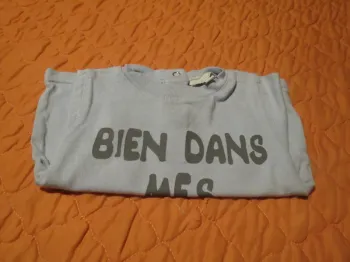 T-shirt taille 6 mois garçon