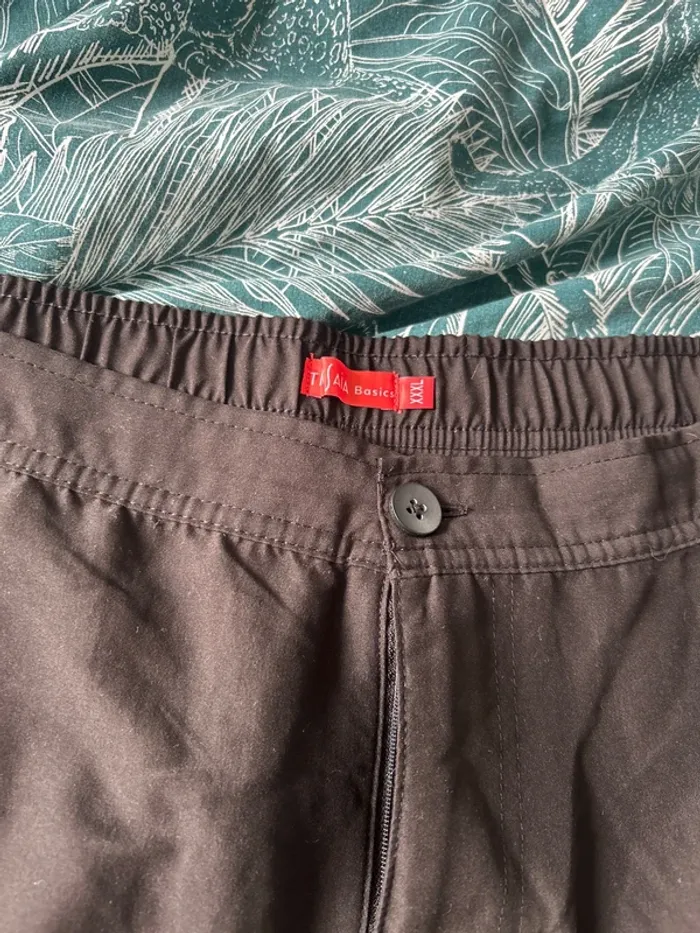 Pantalon en toile noire - photo numéro 4